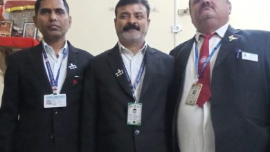 सतर्कता से टला बड़ा फर्जीवाड़ा, सुपरफास्ट ट्रेन में पकड़ा गया नकली टीटीई