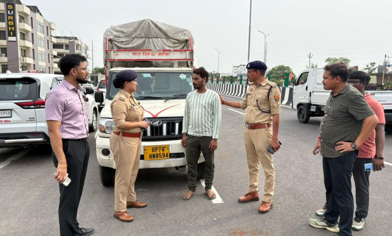 कानपुर एक्सप्रेसवे पर सुरक्षा होगी और सख्त, डीसीपी ट्रैफिक ने किया संयुक्त निरीक्षण