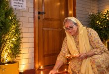 आशीर्वाद के 12 हजार दीयों से रोशन हुआ लखनऊ, स्वच्छता के साथ सेवा का संदेश